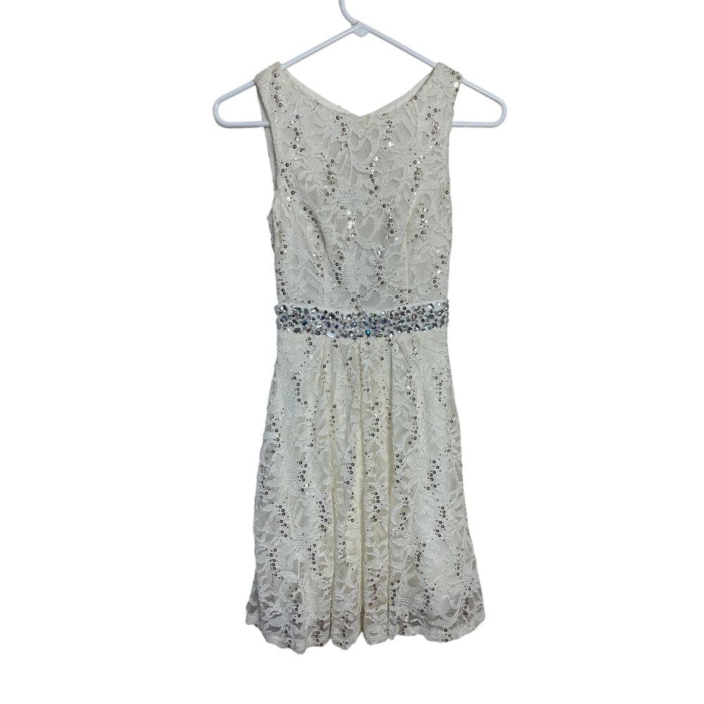 B. Darlin Y2K White Lace Rhinestone Open Back Mini Dress Size 3/4 Wedding Bridal